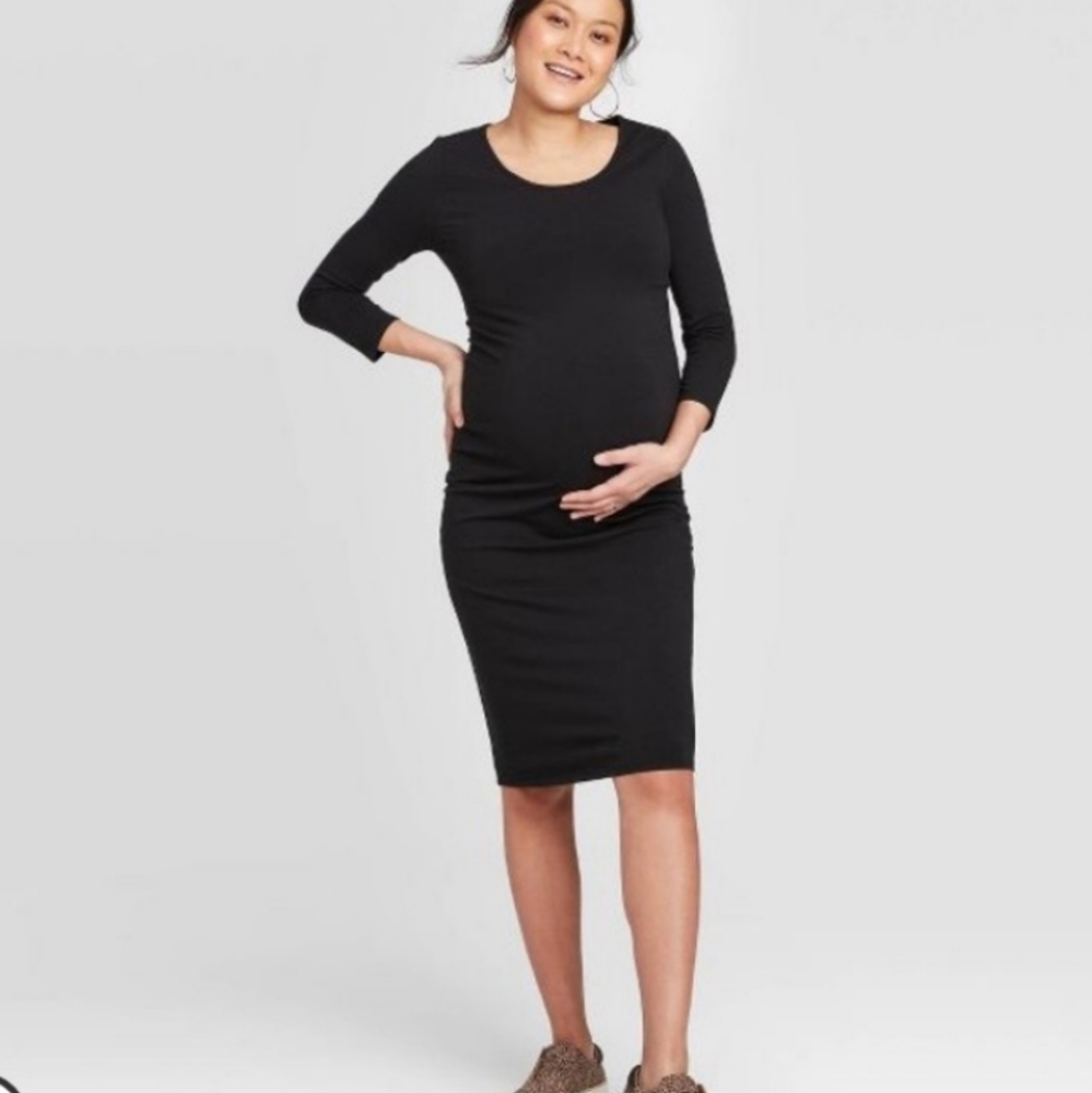Isabel Maternity By Ingrid & Isabel Black Midi Dress